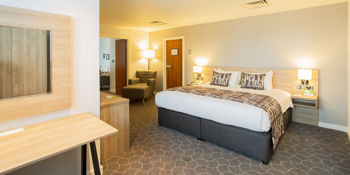 Hotel Deals Special Offers Holiday Inn Ellesmere Port